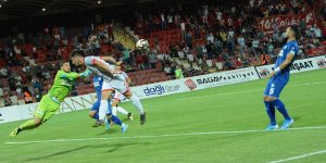 Büyükşehir Belediye Erzurumspor, Balıkesirspor maçından puansız döndü