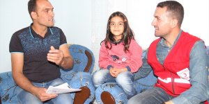 Bombaların sessizliğe mahkum ettiği Afgan çocuğa işitme cihazı desteği