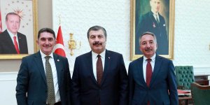 AİÇÜ Rektörü Prof. Dr. Karabulut, Sağlık Bakanı Fahrettin Koca'yı Ziyaret Etti