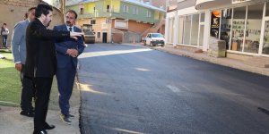 Başkan Sayan, asfalt çalışmalarını denetledi