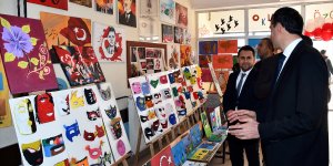 Doğubayazıt'ta 'görsel sanat, drama ve kodlama' sergisi