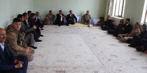 Şemdinli Kaymakamı Yavkup Güven köy ziyaretleri