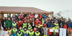 Erzurum'daki Okul Sporları Türkiye Kayak Şampiyonası tamamlandı