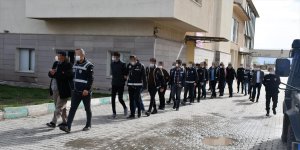 Ağrı'daki cinayete ilişkin gözaltına alınan 16 kişi adliyeye sevk edildi