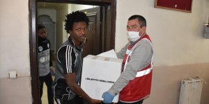 Kovid-19 nedeniyle ülkelerine dönemeyen yabancı öğrenciler Türkiye'ye minnettar