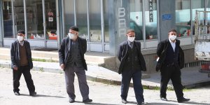 Tunceli'de 'Vefalı eller'den yaşlılara Munzur Vadisi gezisi
