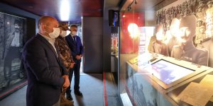 Ağrı Valisi Dr. Osman Varol, Çanakkale Savaşları Mobil Müzesi’ni ziyaret etti