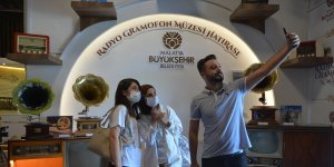 Radyo ve gramofonun serüveni bu müzede yaşatılıyor