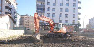 Ağrı Belediyesi Mahalle Konağı Çalışmalarına Başladı