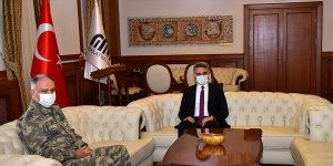 2. Ordu Komutanı Orgeneral Gürak'tan Malatya Valisi Baruş'a ziyaret