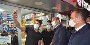 İçişleri Bakanı Soylu, Yüksekova'da esnafı ziyaret etti