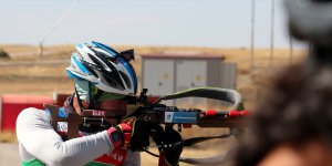 Türkiye rekortmeni biatloncu Zana Öztunç, gözünü olimpiyatlara dikti