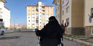 Cam kemik hastası kadın, akülü sandalyesine kavuştu