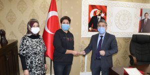 GSİM Müdürü Cihan Demir Seda Karakuş’u Tebrik Etti