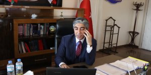 Iğdır Emniyet Müdürü Hüseyin Göllüce, AA'nın 'Yılın Fotoğrafları' oylamasına katıldı