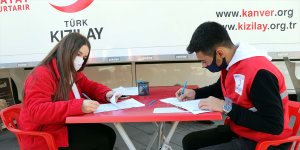 Elazığ'da Genç Kızılay gönüllüleri kan bağışında bulundu