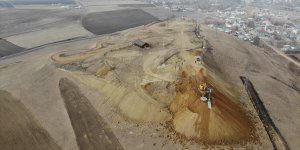 Ağrı'daki Küpkıran Kayak Merkezinde gece de kayak yapılabilecek