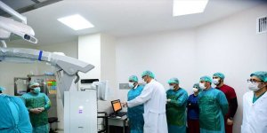 YYÜ Dursun Odabaş Tıp Merkezine beyin ameliyatı mikroskobu alındı