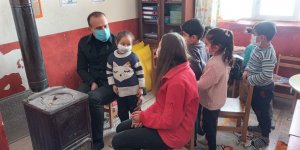 Ağrı Milli Eğitim Müdürü Tekin, köy okullarında incelemelerde bulundu