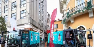 Kademe AŞ, yerli süpürme araçlarını Beyoğlu Belediyesi'ne teslim etti