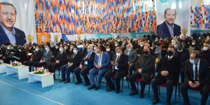 AK Parti Ağrı İl Kadın Kolları Başkanlığına Zeynep Eldem seçildi