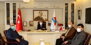 HÜDA PAR'dan AİÇÜ Rektörlüğüne atanan Karabulut'a ziyaret