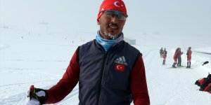 Ağrılı kayaklı koşucular, karlı dağlarda şampiyonalara hazırlanıyor