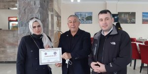 Ünsal'dan Pusula Gazetesine teşekkür belgesi