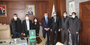 Ağrı Milli Eğitim Müdürü Tekin'den Yeşilay Ağrı Şubesine teşekkür plaketi