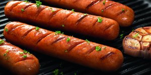 Efsane Banvit Jumbo Sosis, yeni çeşitleriyle raflarda