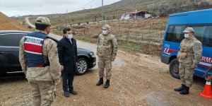 Baskil Kaymakamı Yılmaz, kontrol noktasını denetledi