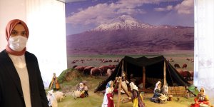 Anadolu kadınının asırlık giyim geleneğini kitre bebeklerle geleceğe taşıyor