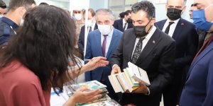 Ardahan'da 'Bir Kitap Bir Umut' kitap bağışı kampanyası