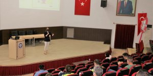 Erzincan'da kamu personellerine yönelik 'Vatandaş Memnuniyetinin Artırılması Eğitimi' verildi