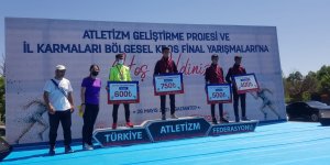 Eleşkirt Gençlik Spor müdürlüğü atletizm takımı aldığı başarılarla damga vurdu