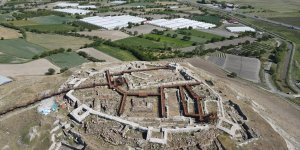 Arkeoparka dönüştürülen 2900 yıllık Urartu şehri turistleri ağırlamak için gün sayıyor