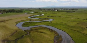 Arpaçay Menderesleri görsel şölen sunuyor
