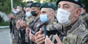 Özel Harekt polisleri dualar eşliğinde 'Fırat Kalkanı' harekt bölgesine uğurlandı