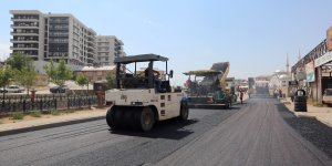 Van Büyükşehir Belediyesinden yol asfaltlama çalışması