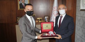 MEB Ölçme, Değerlendirme ve Sınav Hizmetleri Genel Müdürü Şensoy'dan Tekin'e ziyaret