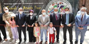 İshak Paşa Sarayı'nda Cam ve Seramik sergisi düzenlendi