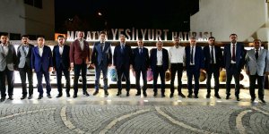 Sağlıklı Kentler Birliği Başkanı Aktaş ve meclis üyeleri, Yeşilyurt lezzet caddesindeki müzeleri gezdi