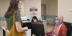 280 bin doz aşı yapılan Elazığ'da 25 yaş üstü vatandaşlar aşı olmaya başladı