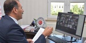 Erzincan'da ilçe milli eğitim müdürleri ile çevrimiçi toplantı yapıldı