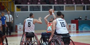Tekerlekli Sandalye Basketbol Süper Ligi play-off çeyrek final müsabakaları Yalova'da başladı