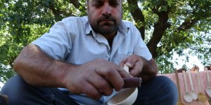 Dededen kalma şimşir kaşık geleneğini torunu sürdürüyor