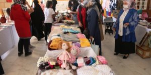 Bitlis'te el emeği göz nuru ürünler sergilendi