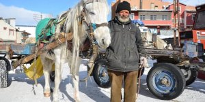 Hasan Cellat'a özel ödül