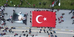 Bakan Kasapoğlu, 'Atatürk ve İstiklal Yolu Yürüyüşü'ne katıldı