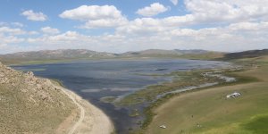 Van'da 2 bin 700 yıllık baraj gölü ekoturizme açıldı